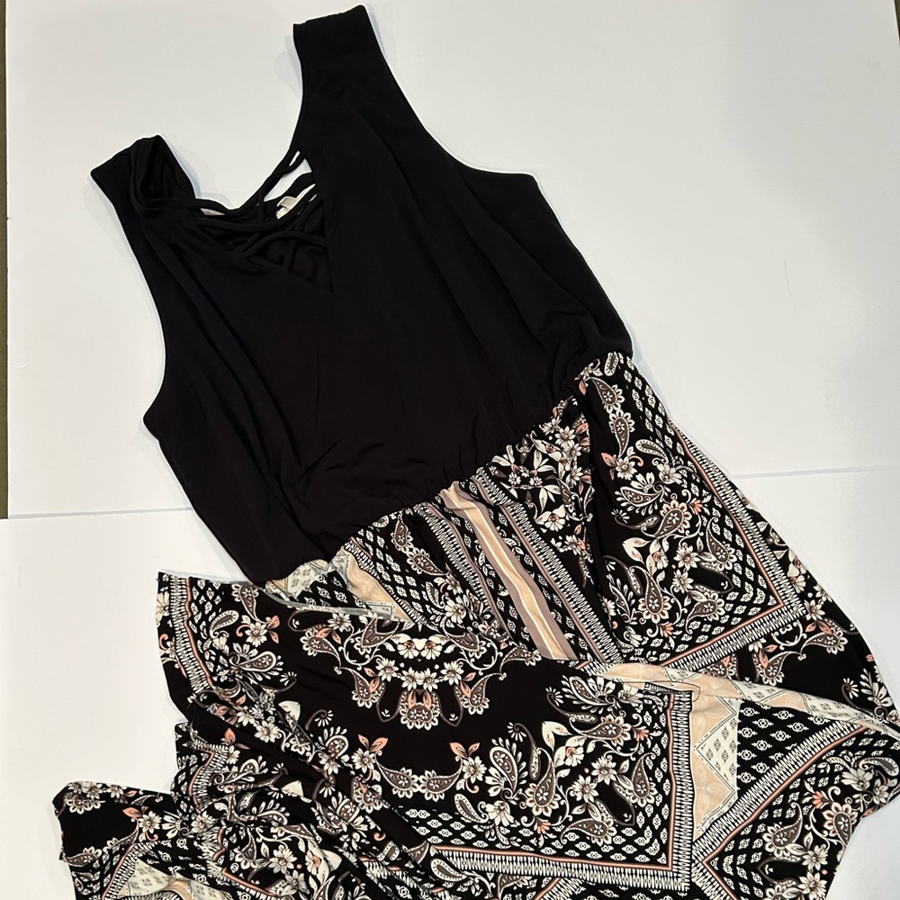 Black and Cream Sleeveless Maxi  Dress with Floral Pattern Maurices Large
